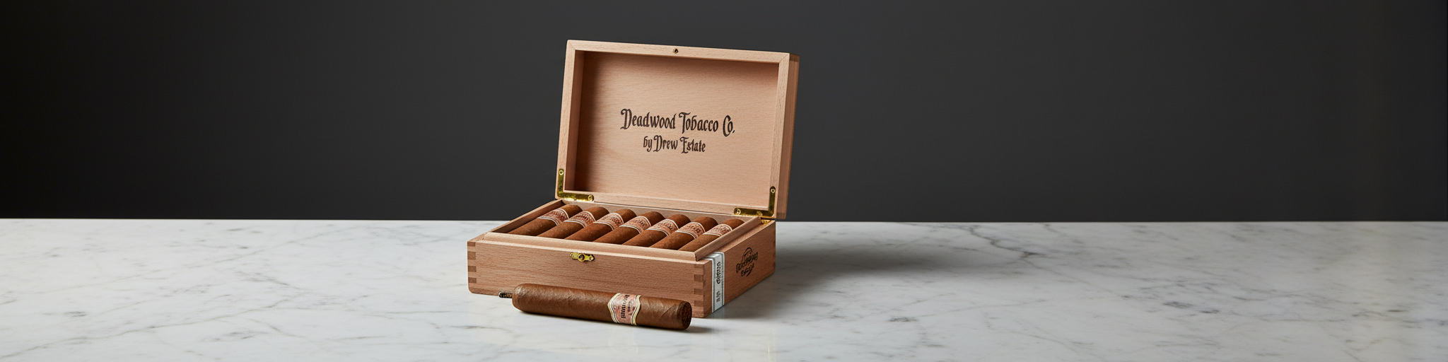 Deadwood Leather Rose Petite Corona