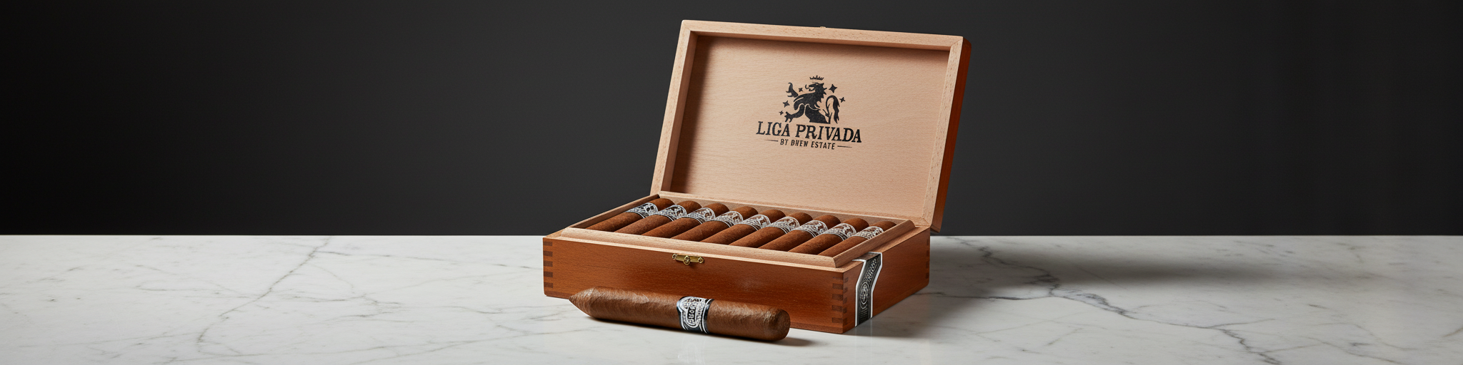 Liga H99 Corojo Toro