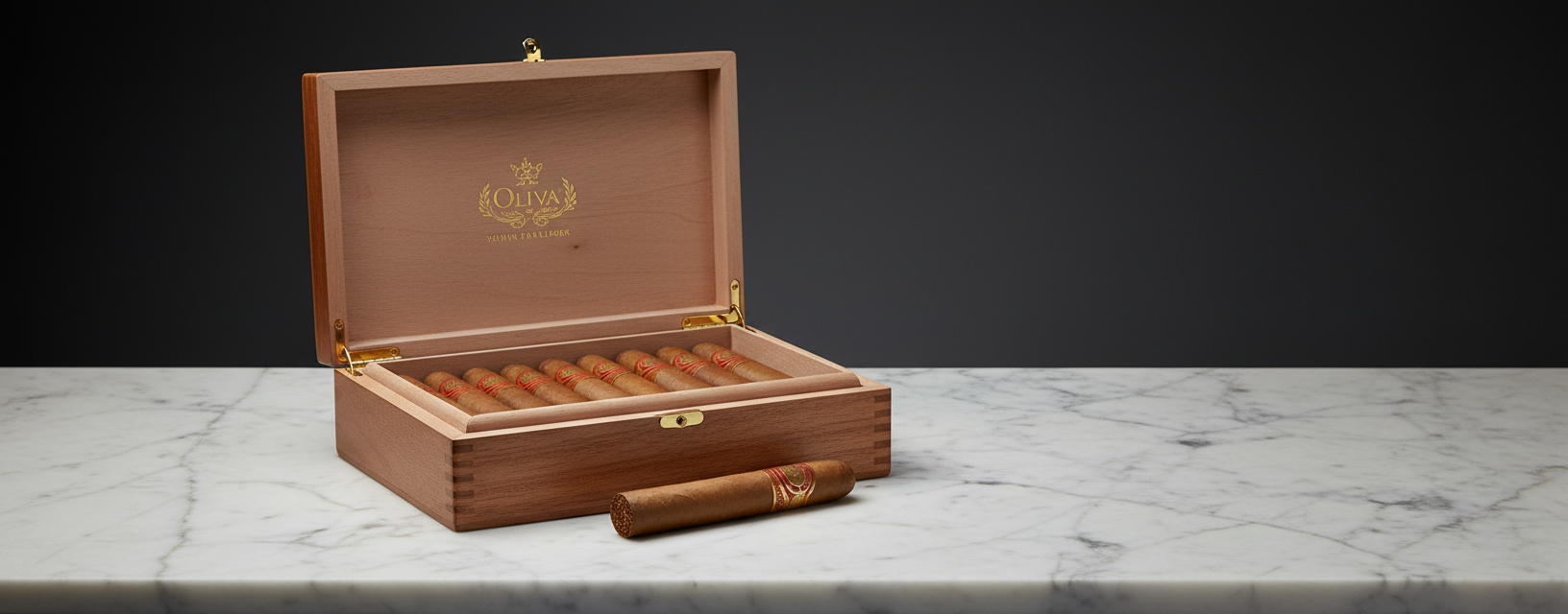 Oliva Gift Set with Travel Humidor